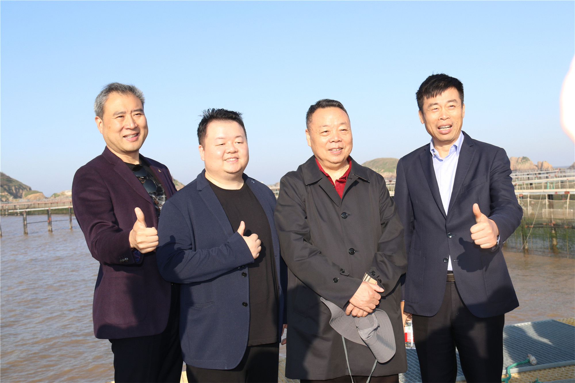 小合影.jpg